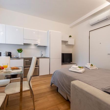 Bnbutler Friuli, 24 - Porta Romana Apartment Milan Exterior photo